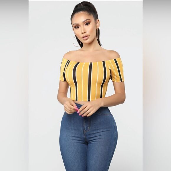 Trendy Vibes: NWT Stripe Down Top in Mustard/Combo - Picture 5 of 6